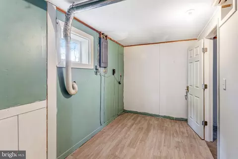 Other - 18355 Sharon Rd, Triangle, VA 22172 photo 4 of 8