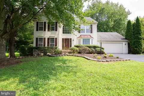 13017 Champlain Dr, Manassas, VA 20112