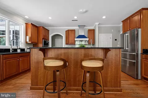 Kitchen - 7040 Hoadly Rd, Manassas, VA 20112 photo 8 of 11