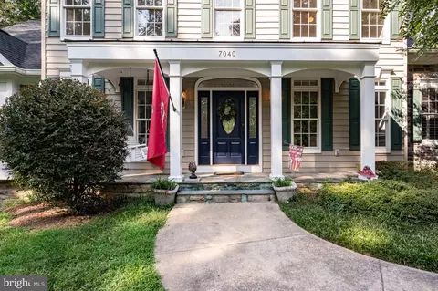 Exterior - 7040 Hoadly Rd, Manassas, VA 20112 photo 6 of 27
