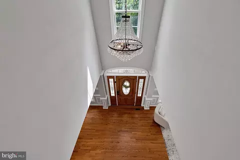 Entry Way - 7040 Hoadly Rd, Manassas, VA 20112 photo 15 of 24