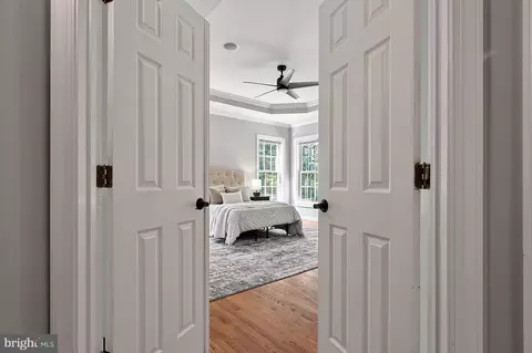 Entry Way - 7040 Hoadly Rd, Manassas, VA 20112 photo 9 of 24
