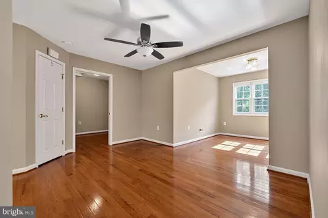 Living - 7040 Hoadly Rd, Manassas, VA 20112 photo 8 of 8