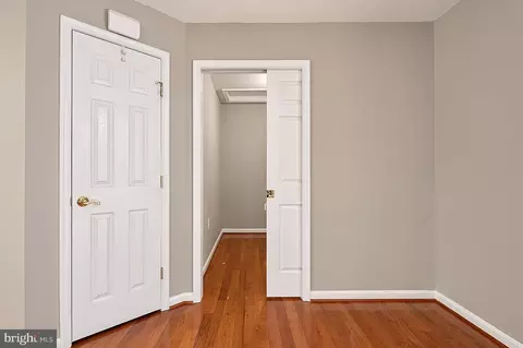 Entry Way - 7040 Hoadly Rd, Manassas, VA 20112 photo 22 of 24