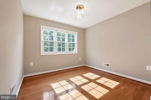 Bedroom - 7040 Hoadly Rd, Manassas, VA 20112 photo 5 of 7