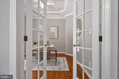 Entry Way - 7040 Hoadly Rd, Manassas, VA 20112 photo 13 of 24
