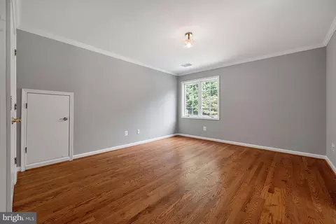 Bedroom - 7040 Hoadly Rd, Manassas, VA 20112 photo 4 of 7