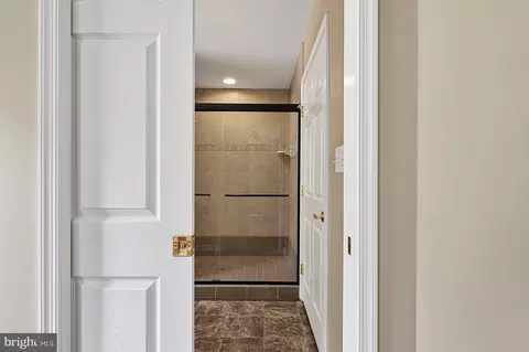 Entry Way - 7040 Hoadly Rd, Manassas, VA 20112 photo 21 of 24