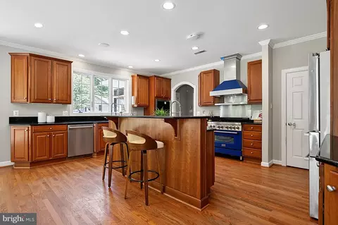 Kitchen - 7040 Hoadly Rd, Manassas, VA 20112 photo 7 of 11