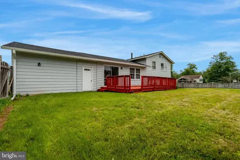 Exterior - 9701 Botsford Rd, Manassas, VA 20109 photo 12 of 17