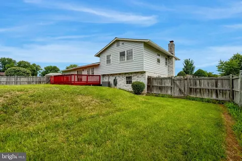 Exterior - 9701 Botsford Rd, Manassas, VA 20109 photo 15 of 17