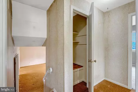 Entry Way - 9701 Botsford Rd, Manassas, VA 20109 photo 2 of 3