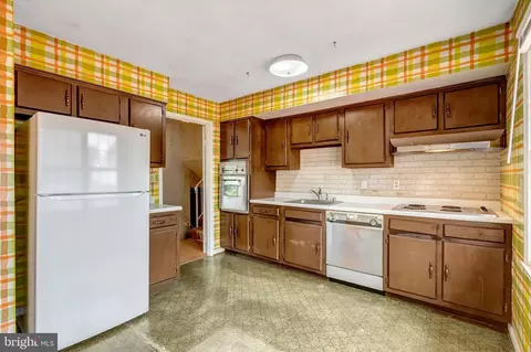 Kitchen - 9701 Botsford Rd, Manassas, VA 20109 photo 2 of 3