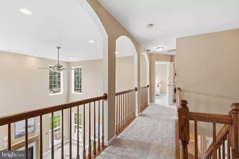 Entry Way - 12337 Grimsby Ln, Bristow, VA 20136 photo 4 of 6