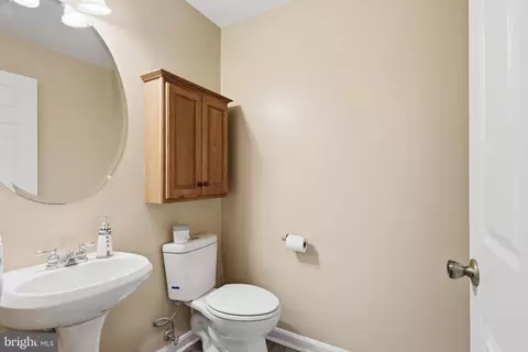 Entry Way - 12337 Grimsby Ln, Bristow, VA 20136 photo 3 of 6