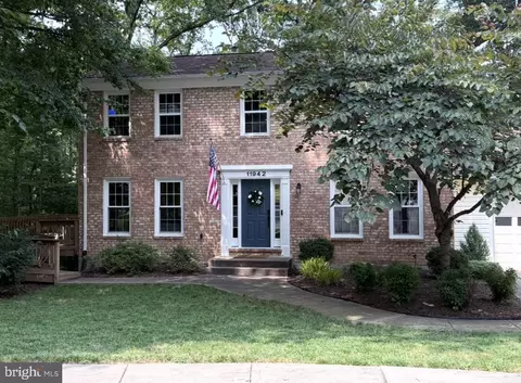 11942 Shenandoah Ct, Woodbridge, VA 22192