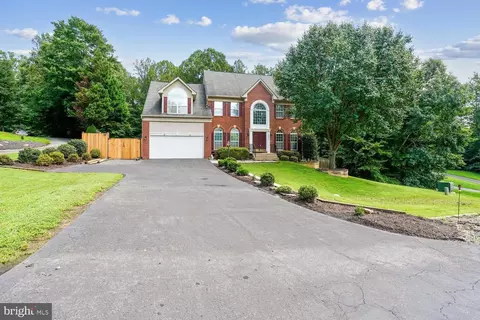 Exterior - 15005 Rumson Pl, Manassas, VA 20111 photo 1 of 16