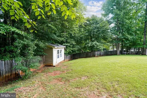 Exterior - 15005 Rumson Pl, Manassas, VA 20111 photo 14 of 16