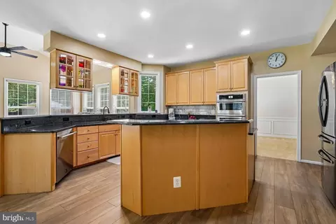 Kitchen - 15005 Rumson Pl, Manassas, VA 20111 photo 3 of 4