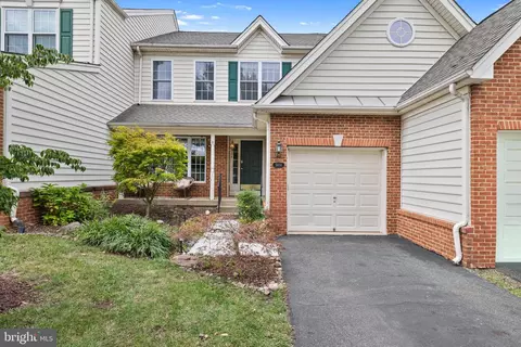 5604 Wheelwright Way, Haymarket, VA 20169