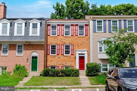 12703 Lockleven Ln, Woodbridge, VA 22192