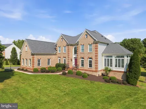 Exterior - 3508 Finish Line Dr, Gainesville, VA 20155 photo 28 of 31