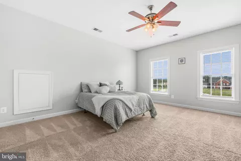 Bedroom - 3508 Finish Line Dr, Gainesville, VA 20155 photo 8 of 13