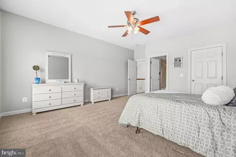 Bedroom - 3508 Finish Line Dr, Gainesville, VA 20155 photo 9 of 13