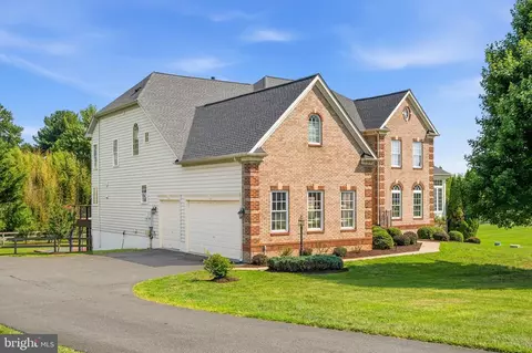Exterior - 3508 Finish Line Dr, Gainesville, VA 20155 photo 30 of 31