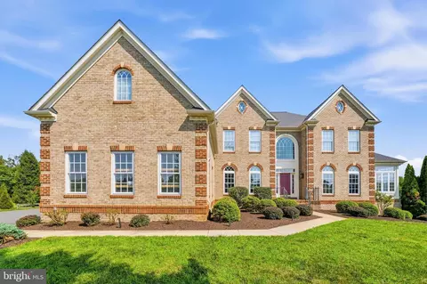Exterior - 3508 Finish Line Dr, Gainesville, VA 20155 photo 29 of 31