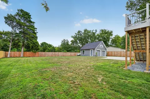 Exterior - 8323 Rolling Rd, Manassas, VA 20110 photo 9 of 19