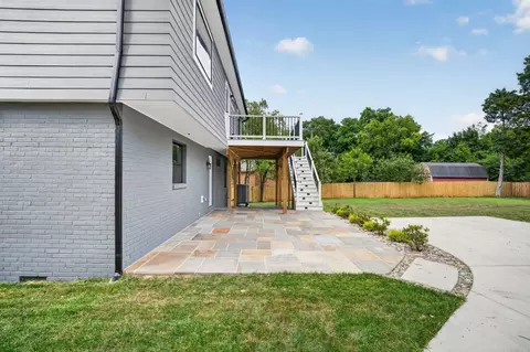 Exterior - 8323 Rolling Rd, Manassas, VA 20110 photo 10 of 19