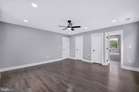 Bedroom - 8323 Rolling Rd, Manassas, VA 20110 photo 7 of 12