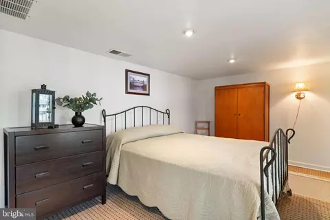 8600 Cobb Rd, Manassas, VA 20112 photo 13