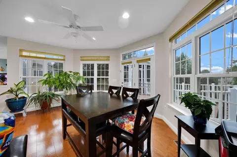 Dining - 3379 Oakham Dr, Triangle, VA 22172 photo 5 of 5
