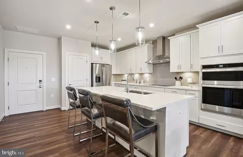 5800 Moonstone Way #2, Haymarket, VA 20169