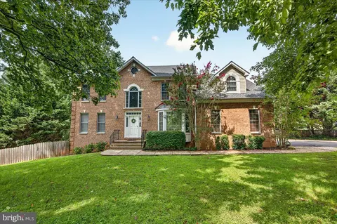 4228 Misty Ridge Dr, Haymarket, VA 20169