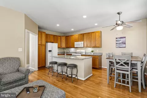 Kitchen - 17469 Denali Pl, Dumfries, VA 22025 photo 1 of 4