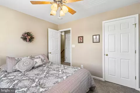 Bedroom - 17469 Denali Pl, Dumfries, VA 22025 photo 8 of 8