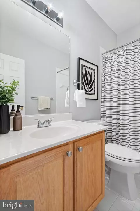 Bath - 13281 Fieldstone Way, Gainesville, VA 20155 photo 5 of 6