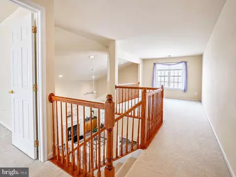 Entry Way - 13281 Fieldstone Way, Gainesville, VA 20155 photo 6 of 6