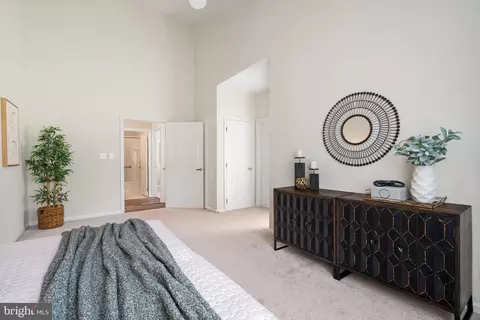 Bedroom - 13281 Fieldstone Way, Gainesville, VA 20155 photo 4 of 6