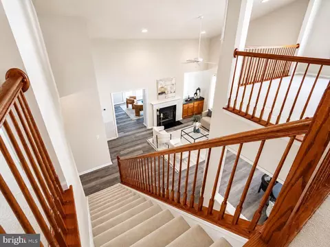 Entry Way - 13281 Fieldstone Way, Gainesville, VA 20155 photo 5 of 6