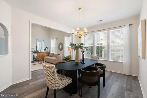 Dining - 13281 Fieldstone Way, Gainesville, VA 20155 photo 4 of 5