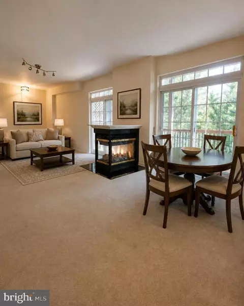 1832 Cedar Cove Way #101, Woodbridge, VA 22191