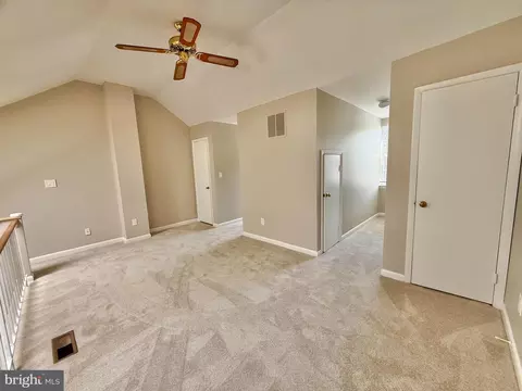 Other - 18028 Olde Port Ln, Triangle, VA 22172 photo 3 of 12
