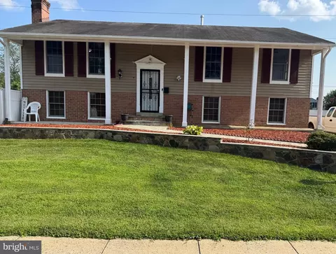 9716 Copeland Dr, Manassas, VA 20109