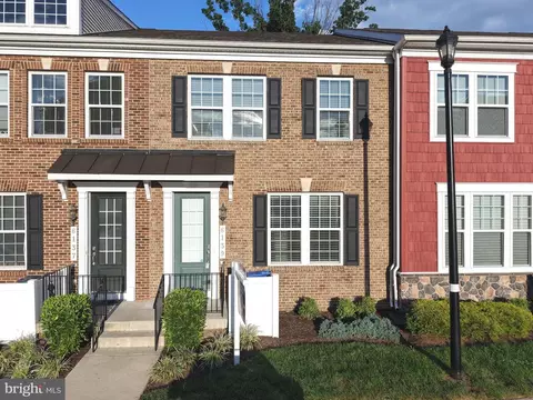 6139 Camerons Ferry Dr, Haymarket, VA 20169