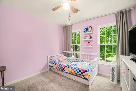 Bedroom - 5504 Hobsons Choice Loop, Manassas, VA 20112 photo 5 of 6