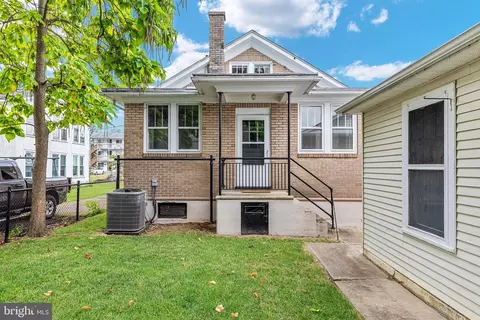 Exterior - 215 Potomac Ave, Quantico, VA 22134 photo 7 of 25